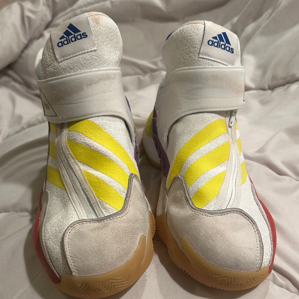 Adidas Kids White and Yellow Sneakers